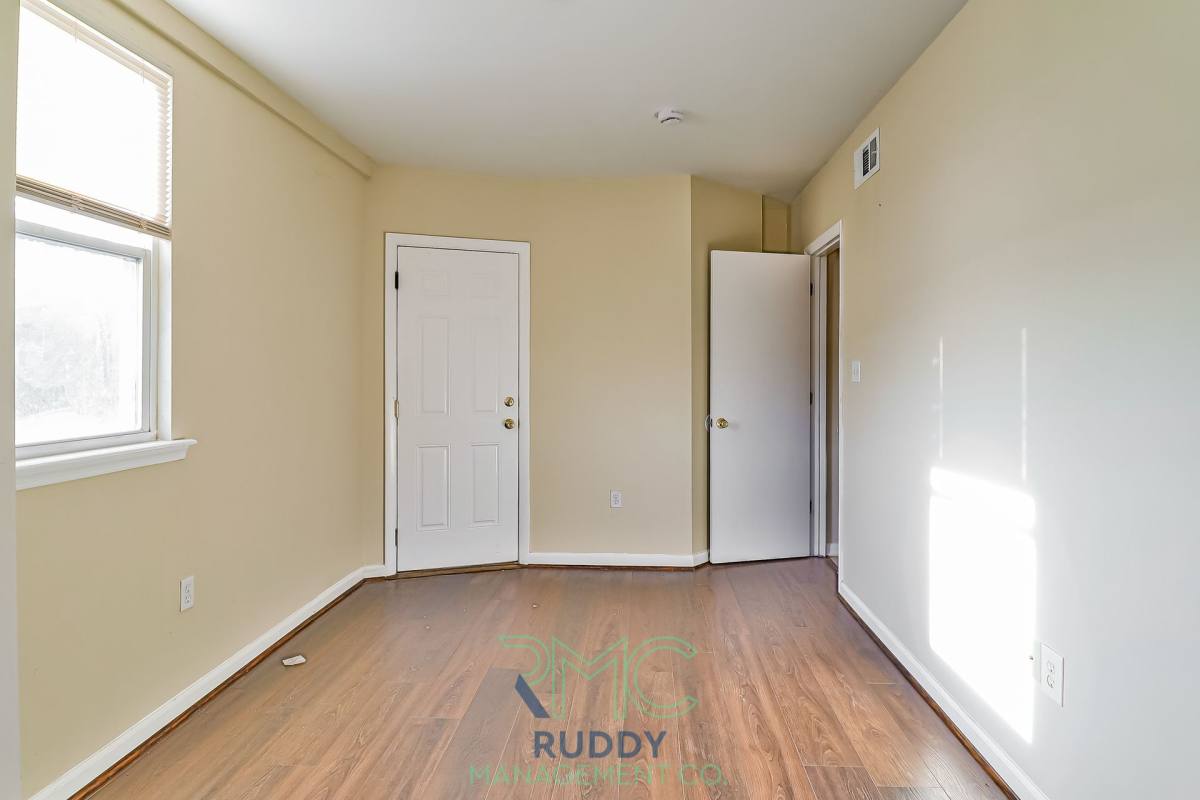 Apartment for rent at 3130 Buena Vista Terracce, Washington, DC 20020