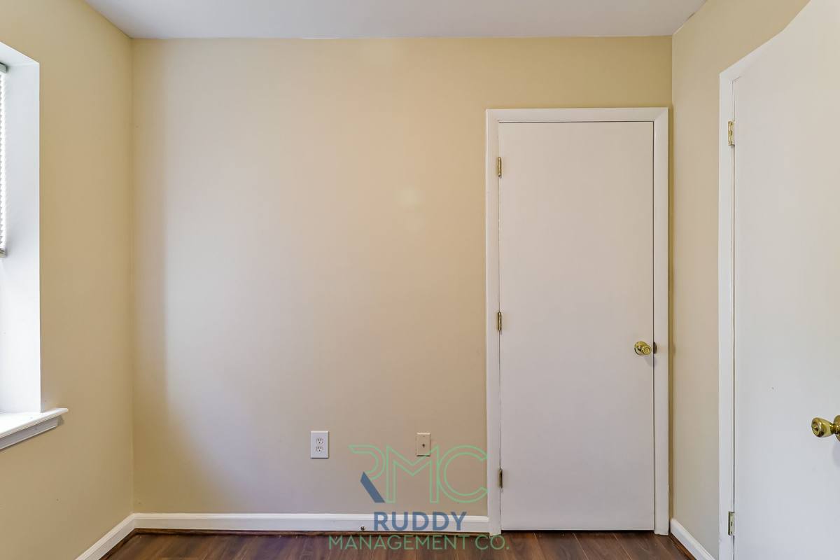 Apartment for rent at 3130 Buena Vista Terracce, Washington, DC 20020