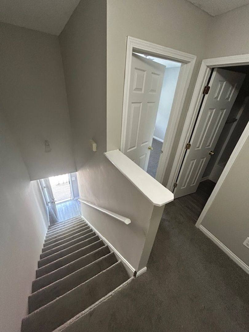 Apartment for rent at 258 Forrest Ave, Calhoun, GA 30701