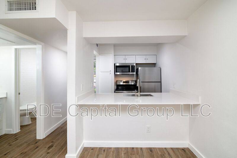 Apartment for rent at 2722 Throckmorton St #210, Dallas, TX 75219