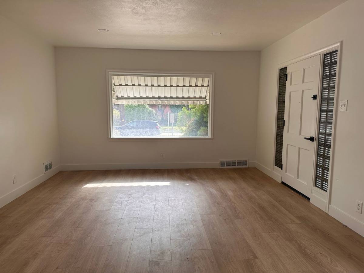 Apartment for rent at 1433 E 2700 S, Salt Lake City, UT 84106