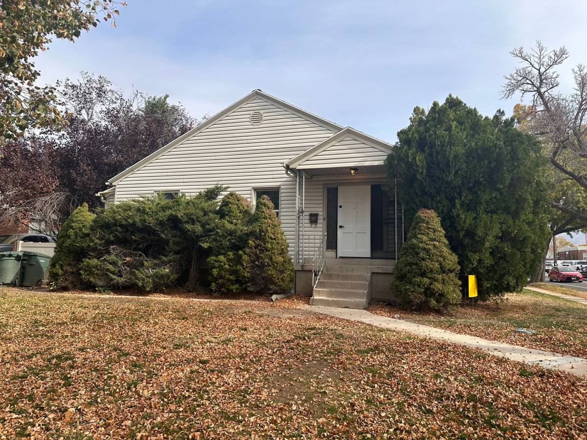 Apartment for rent at 1433 E 2700 S, Salt Lake City, UT 84106