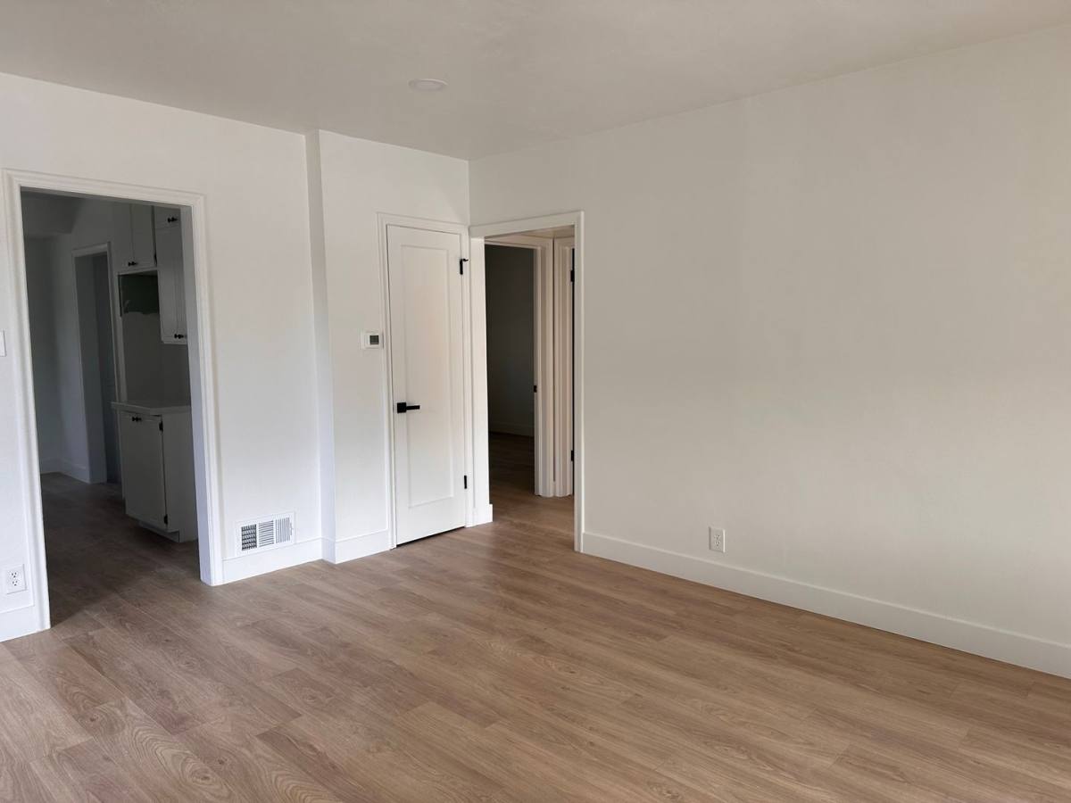 Apartment for rent at 1433 E 2700 S, Salt Lake City, UT 84106