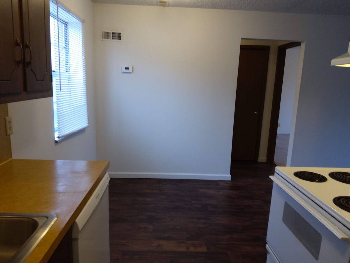Apartment for rent at 603 Sycamore, Cape Girardeau, MO 63701