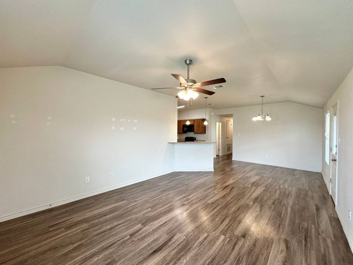 Townhouse for rent at 906 Childress Dr, Temple, TX 76502