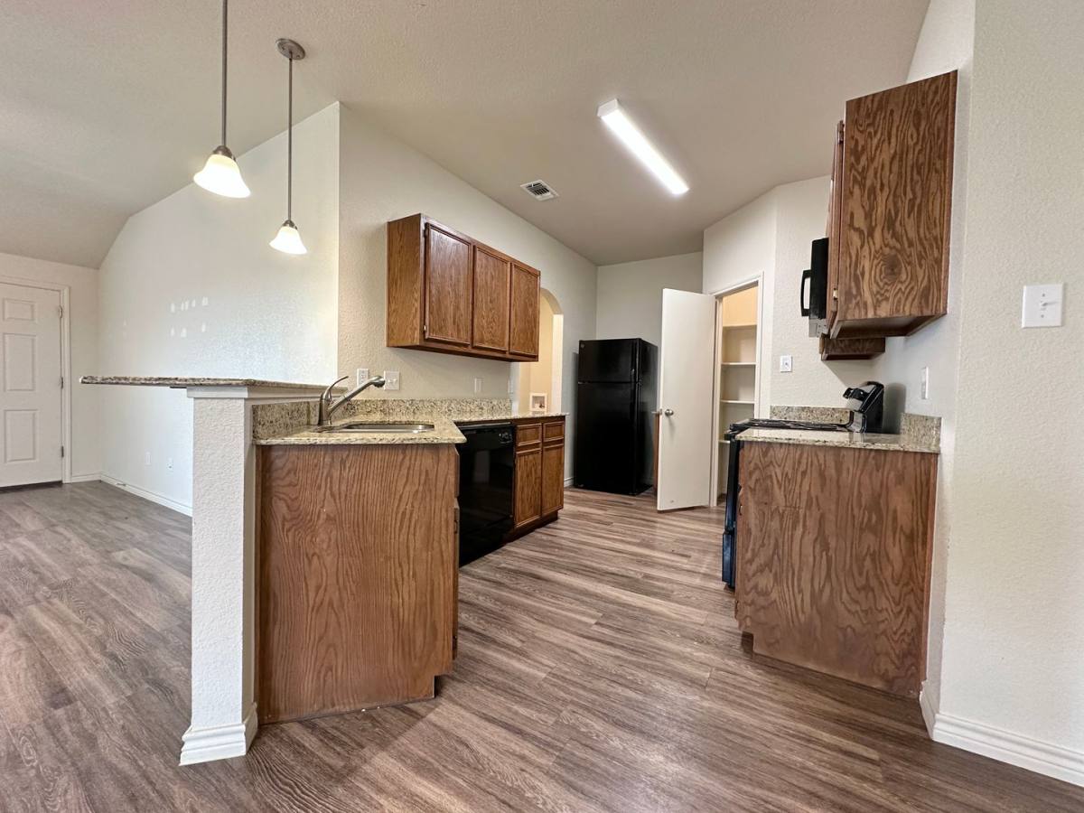 Townhouse for rent at 906 Childress Dr, Temple, TX 76502