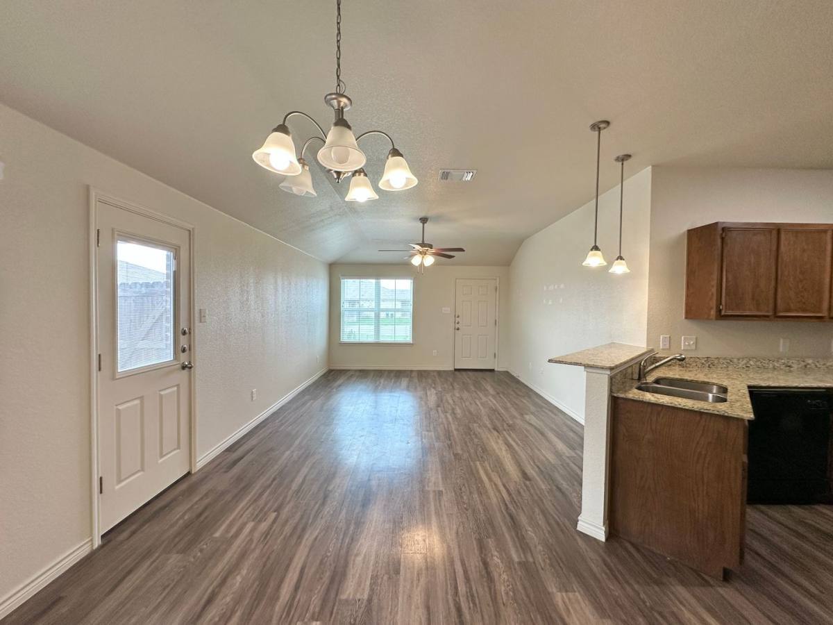 Townhouse for rent at 906 Childress Dr, Temple, TX 76502