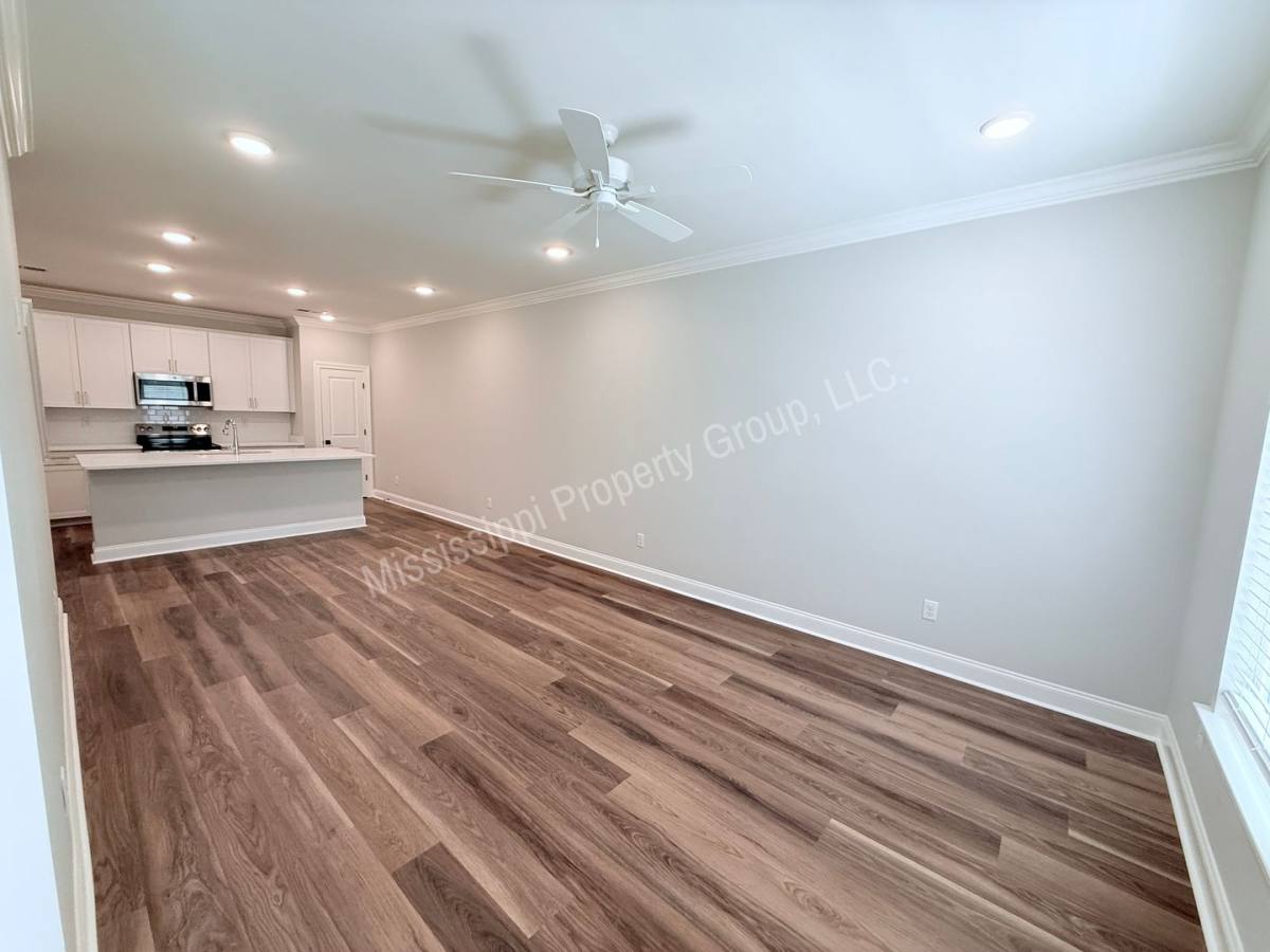 Townhouse for rent at 3518 Fenwick Way, Oxford, MS 38655