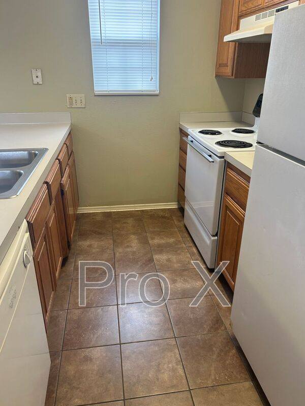 Townhouse for rent at 1009 SE J St A B C-Se -B, Bentonville, AR 72712