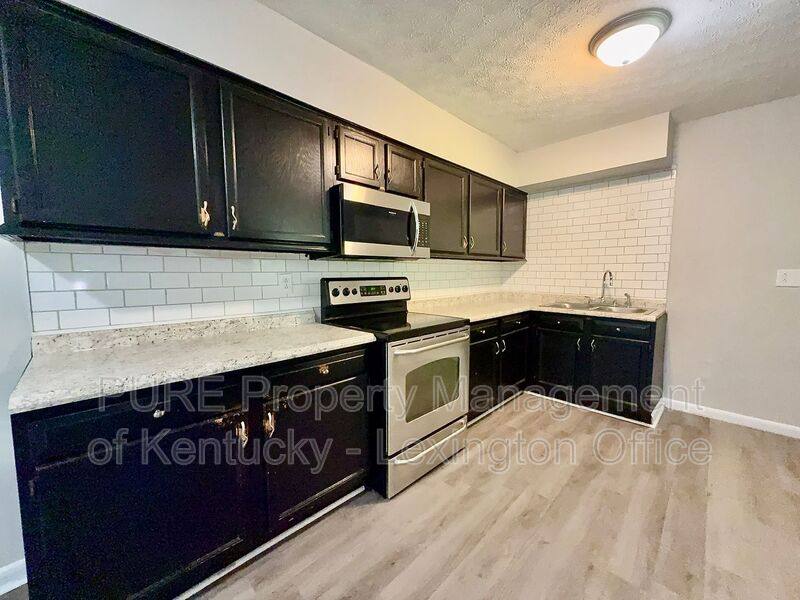 House for rent at 508 Beech St, Versailles, KY 40383
