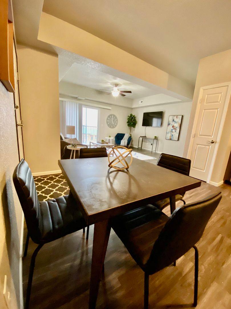 Apartment for rent at 2123 4th St SW, Waverly, IA 50677