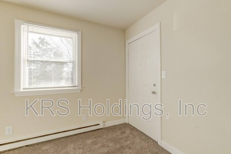 Apartment for rent at 1517 Halifax St #17, Petersburg, VA 23803