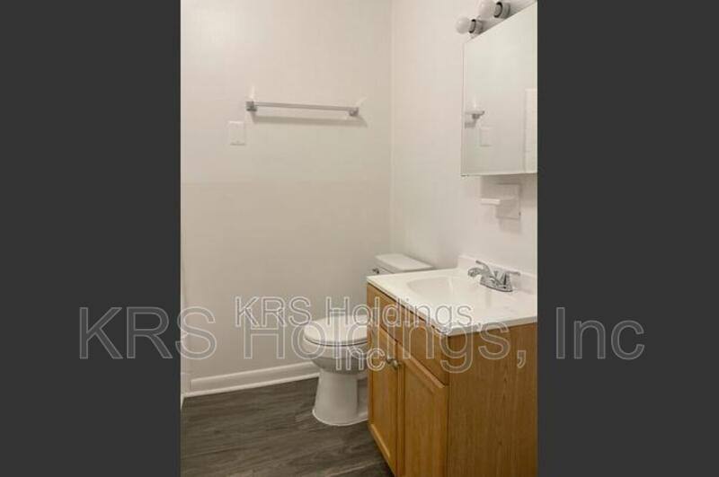 Apartment for rent at 416 S W St #9, Petersburg, VA 23803