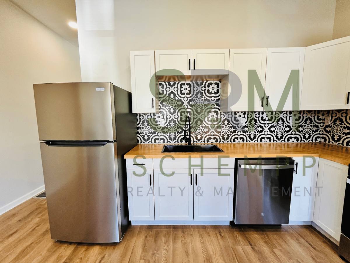 Apartment for rent at 518-520 Camp St, Louisville, KY 40203