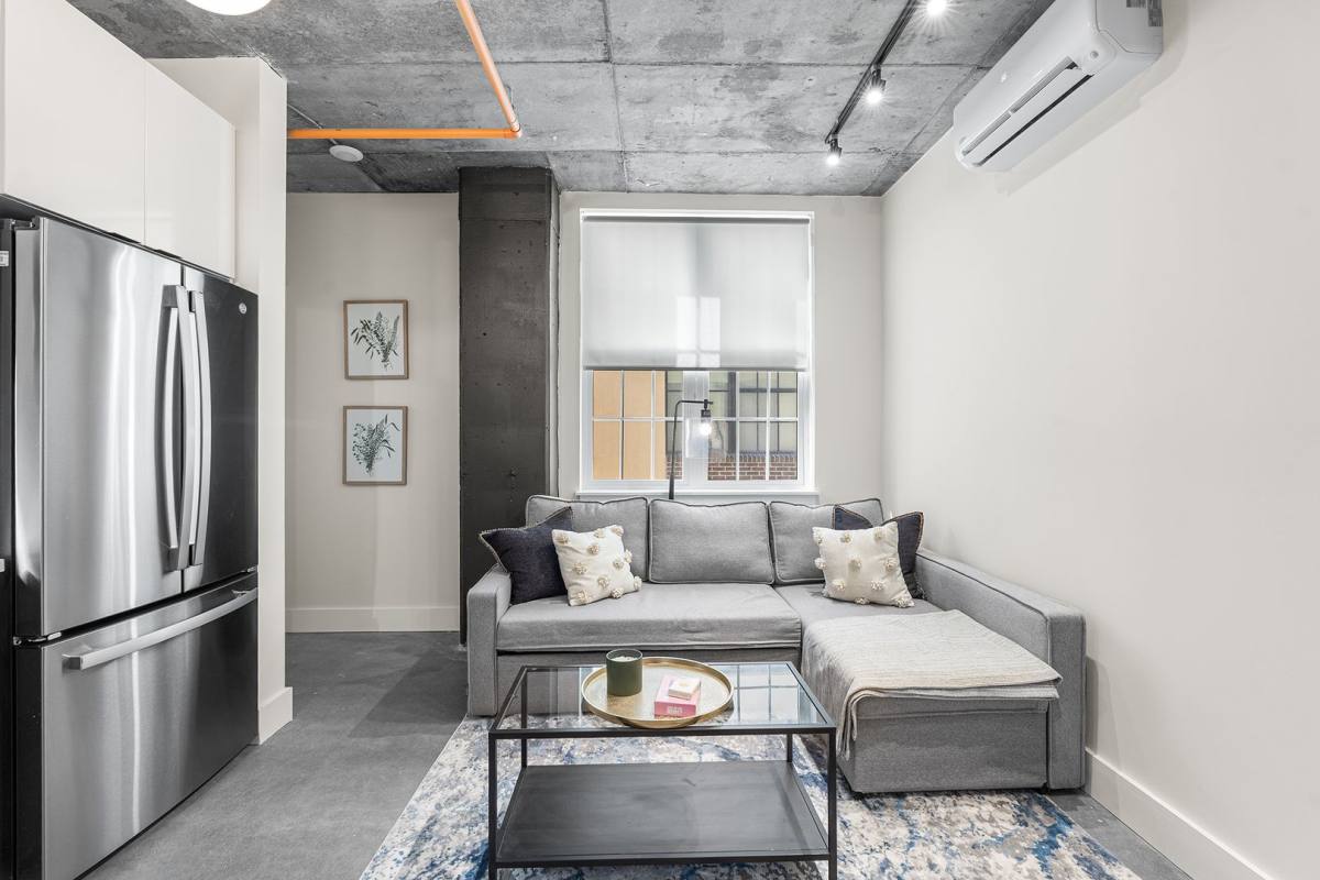 Townhouse for rent at 2034 N 2nd St, Philadelphia, PA 19122