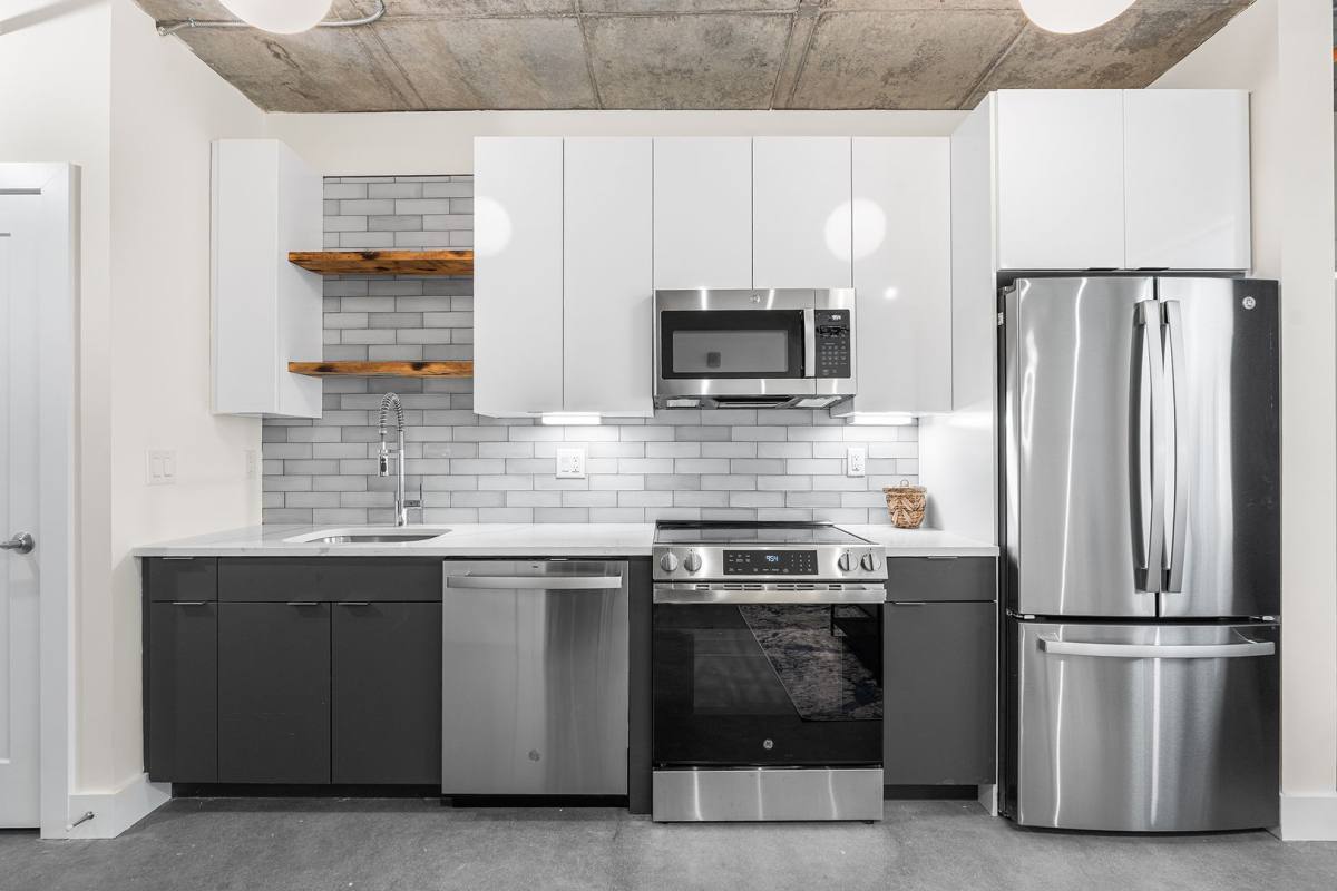 Townhouse for rent at 2034 N 2nd St, Philadelphia, PA 19122