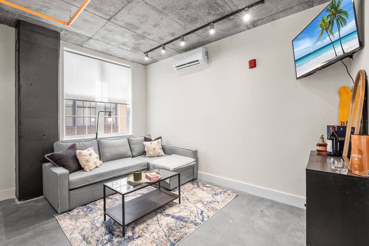 Townhouse for rent at 2034 N 2nd St, Philadelphia, PA 19122