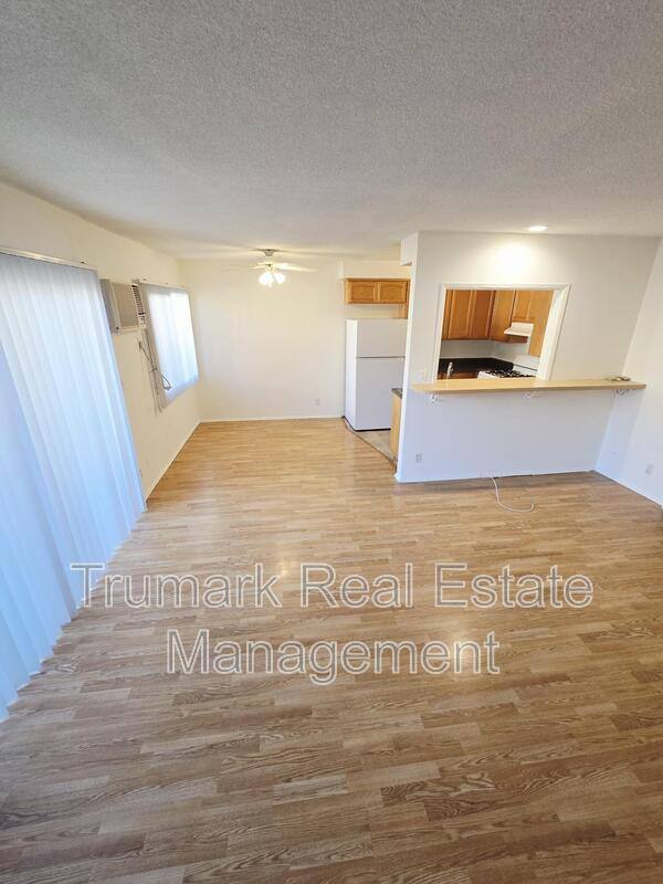 Apartment for rent at 332 Cornell Dr #F, Burbank, CA 91504