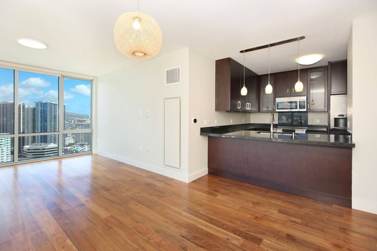 Apartment for rent at 1189 Waimanu St, Honolulu, HI 96814