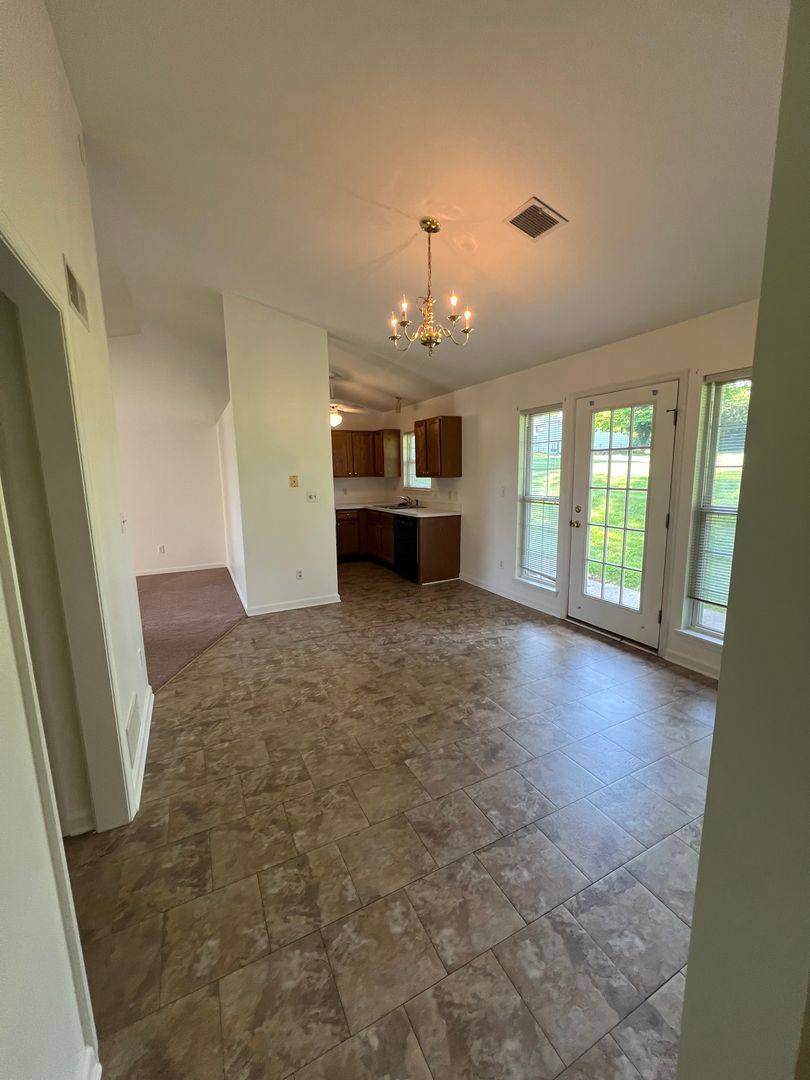 Apartment for rent at 9-12 Eastwick Lane, Carlisle, PA 17015