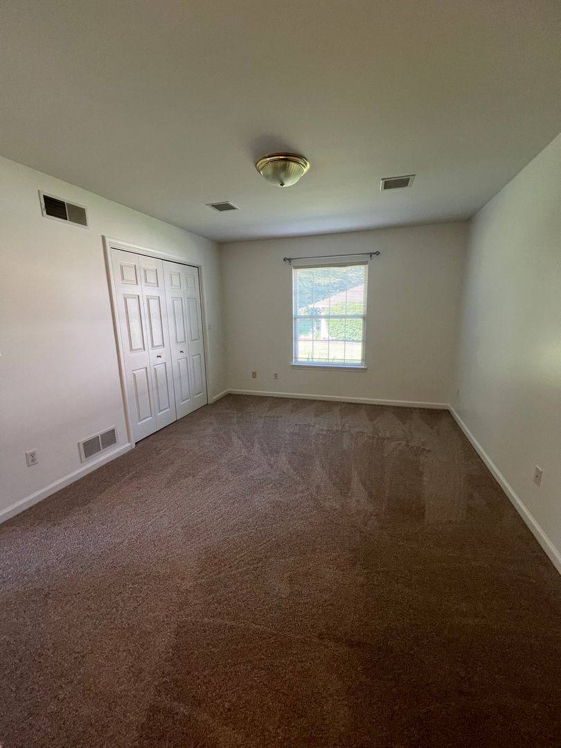 Apartment for rent at 9-12 Eastwick Lane, Carlisle, PA 17015