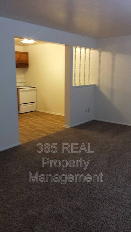 Apartment for rent at 1620 9th Ave #8, Greeley, CO 80631