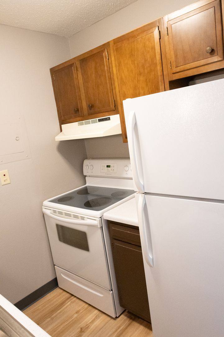 Apartment for rent at 408 McKay S, Alexandria, MN 56308