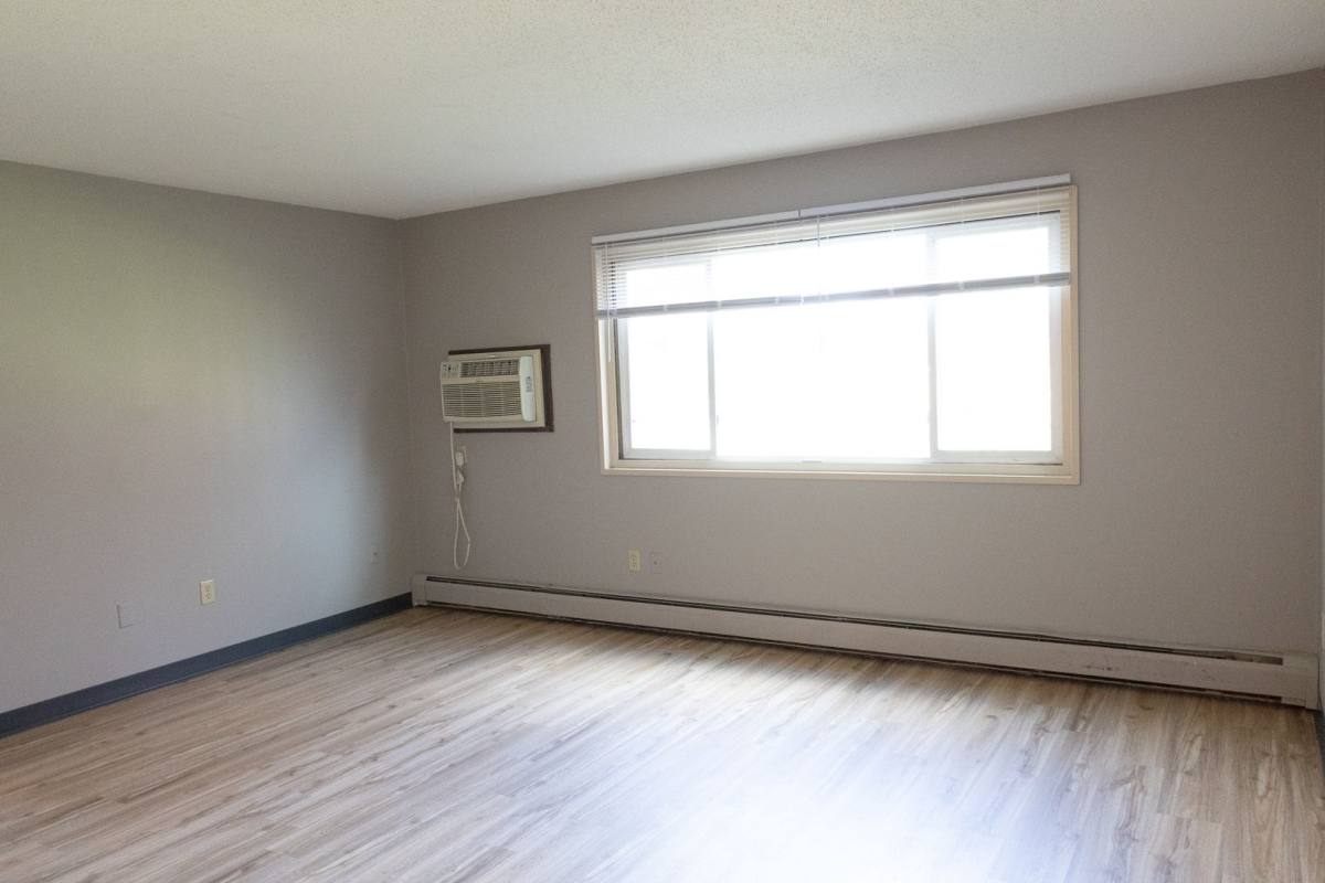 Apartment for rent at 408 McKay S, Alexandria, MN 56308