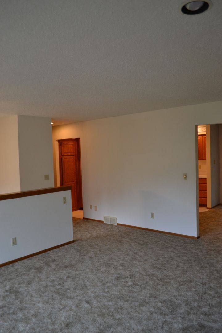 House for rent at 2188 Joplin St S, Salem, OR 97302