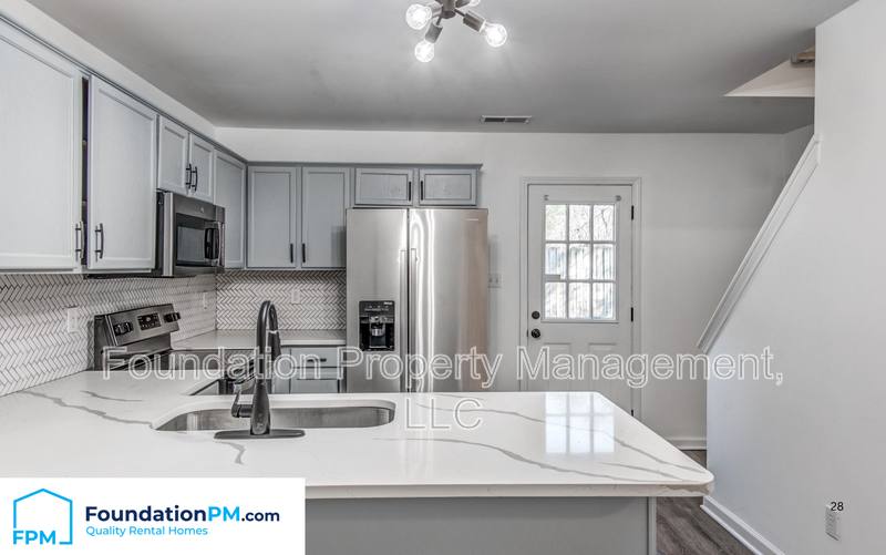 House for rent at 484 High Point Terrace, Memphis, TN 38122