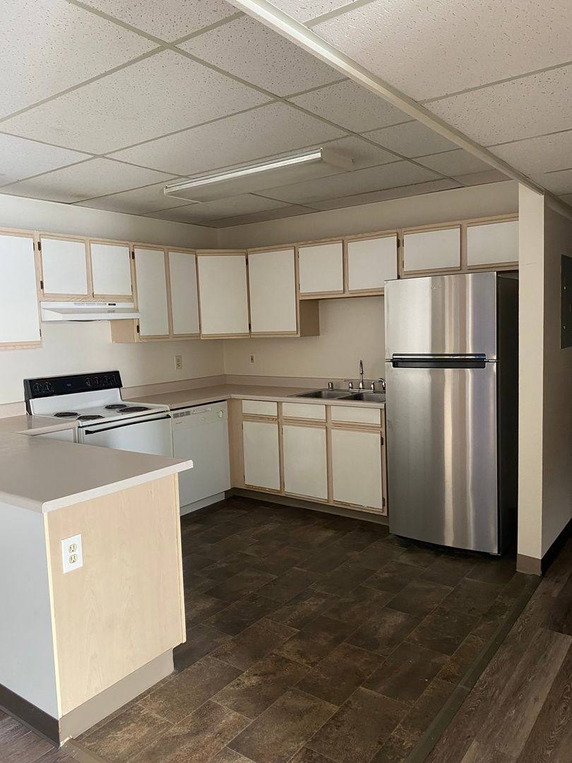Apartment for rent at 1601-1605 23rd St S, Great Falls, MT 59405