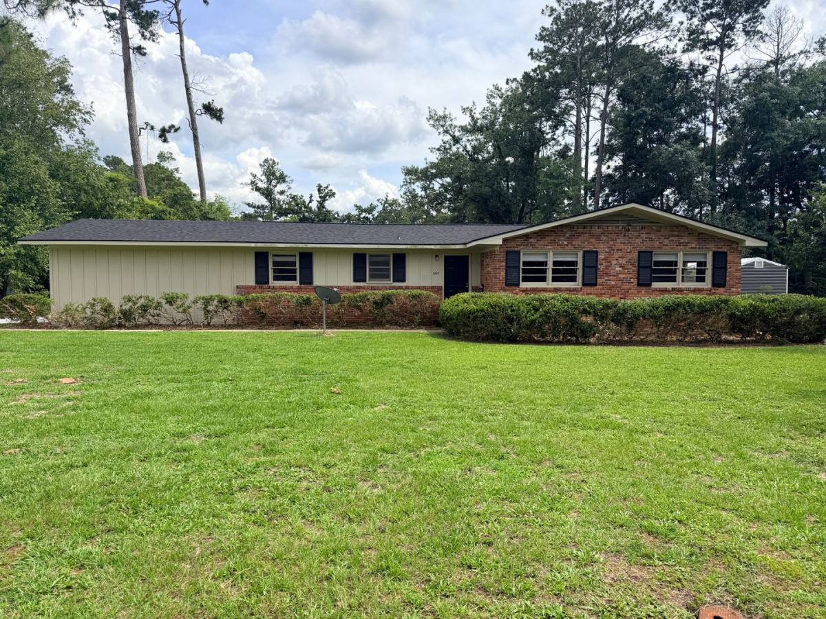 House for rent at 1107 W Park Ave, Valdosta, GA 31602