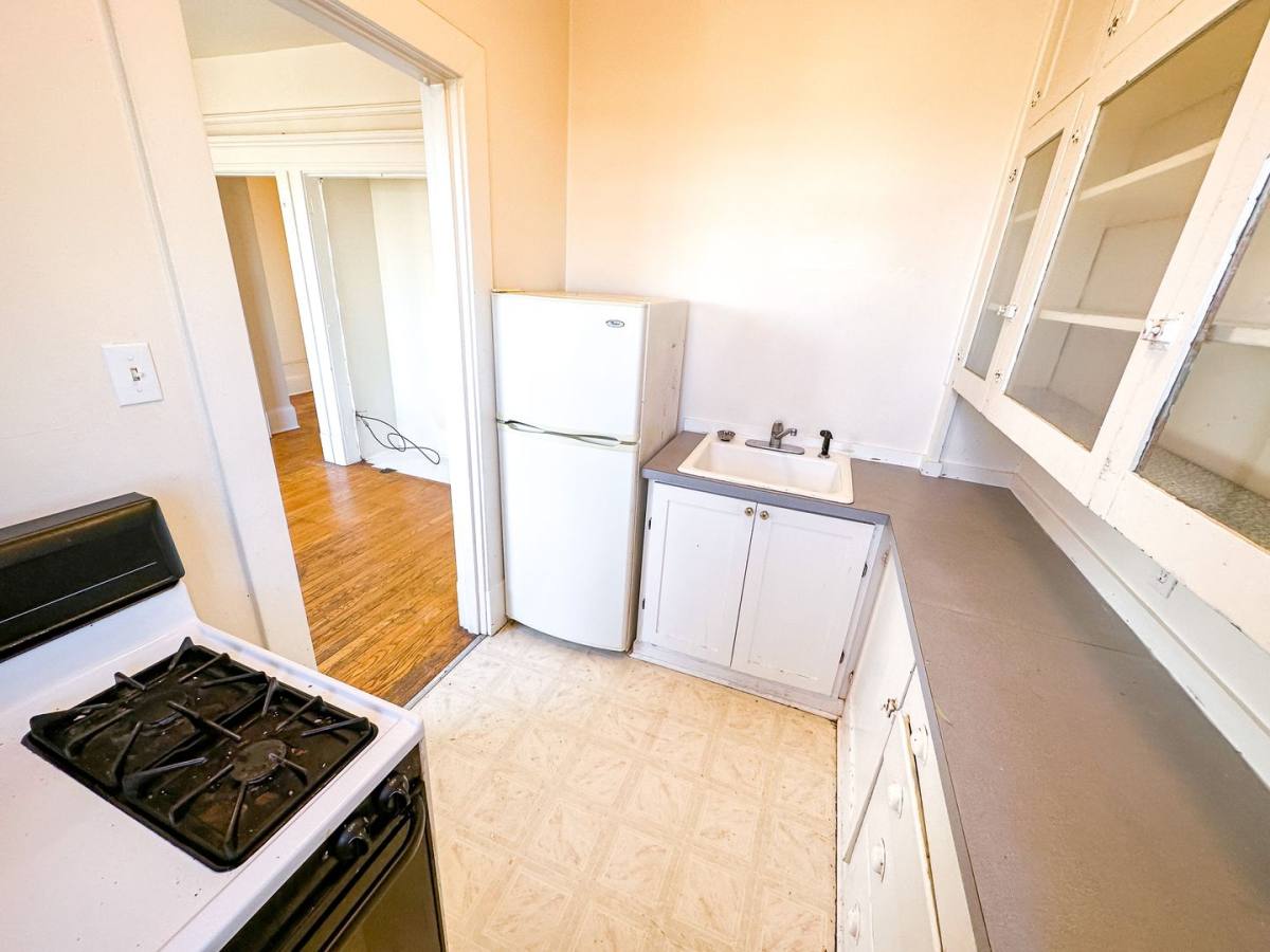 Apartment for rent at 205 19th Ave E, Seattle, WA 98112
