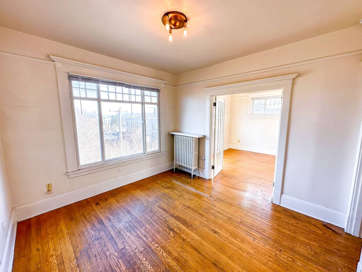 Apartment for rent at 205 19th Ave E, Seattle, WA 98112