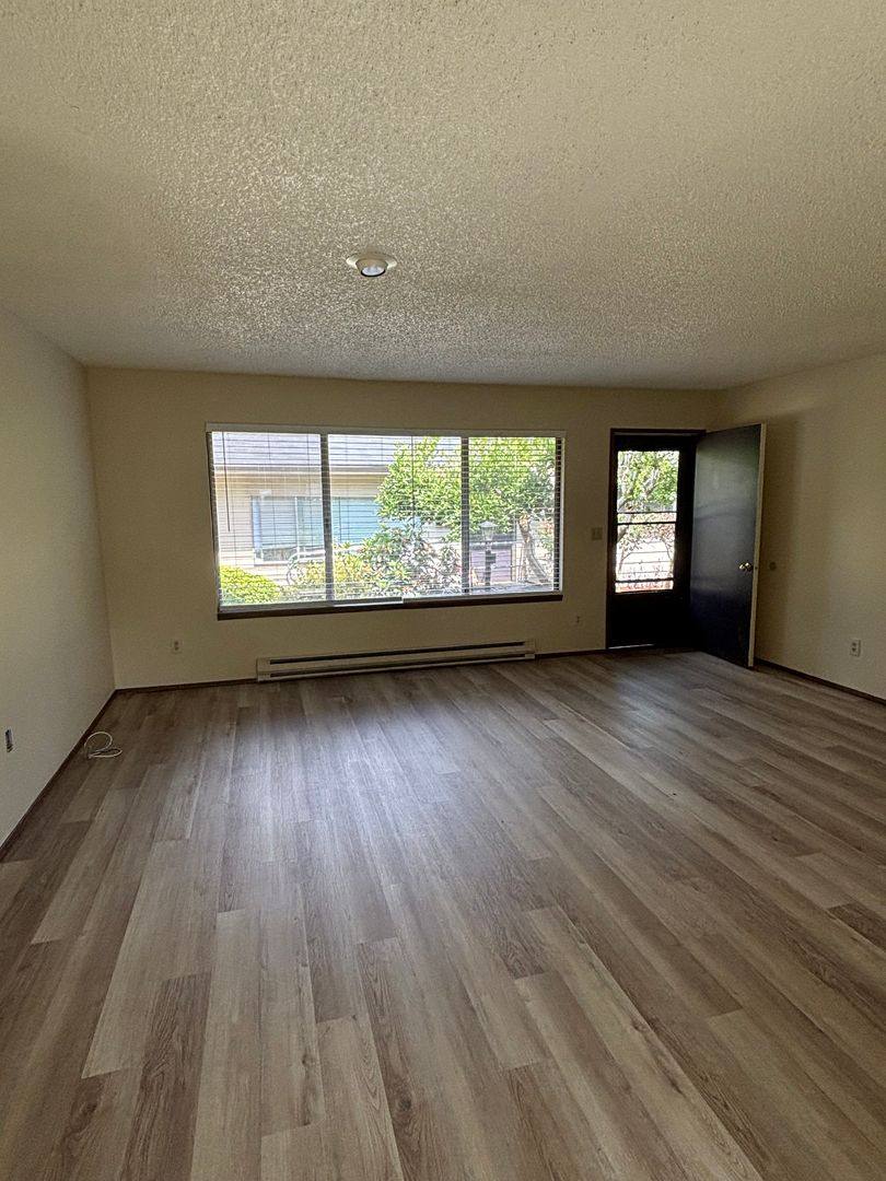 Apartment for rent at 127-129 E Jersey St, Gladstone, OR 97027