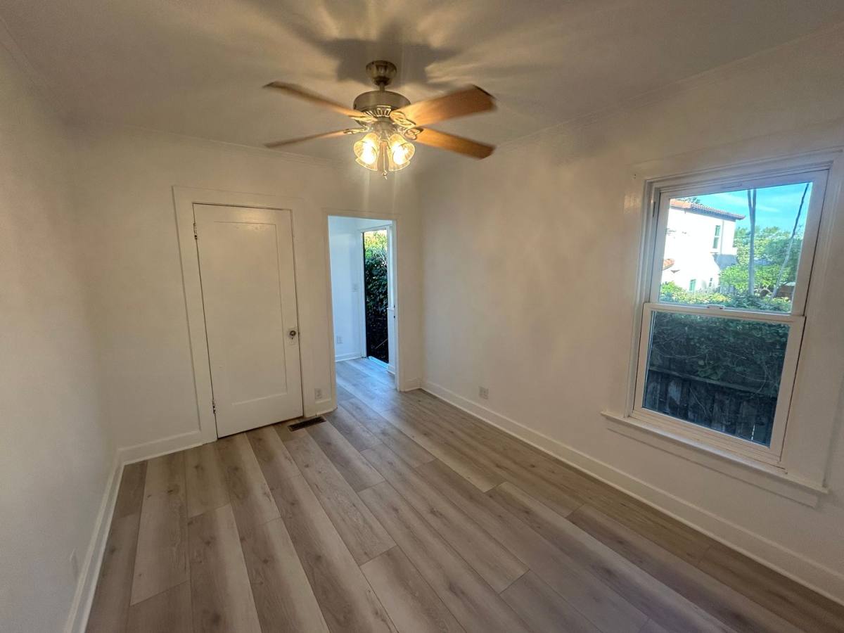 House for rent at 217 N Bel Aire Dr, Burbank, CA 91501