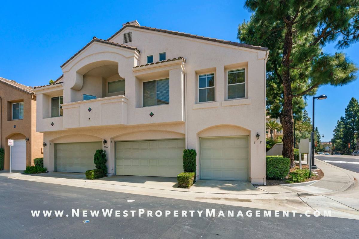 Townhouse for rent at 5522 Renaissance #1, San Diego, CA 92122