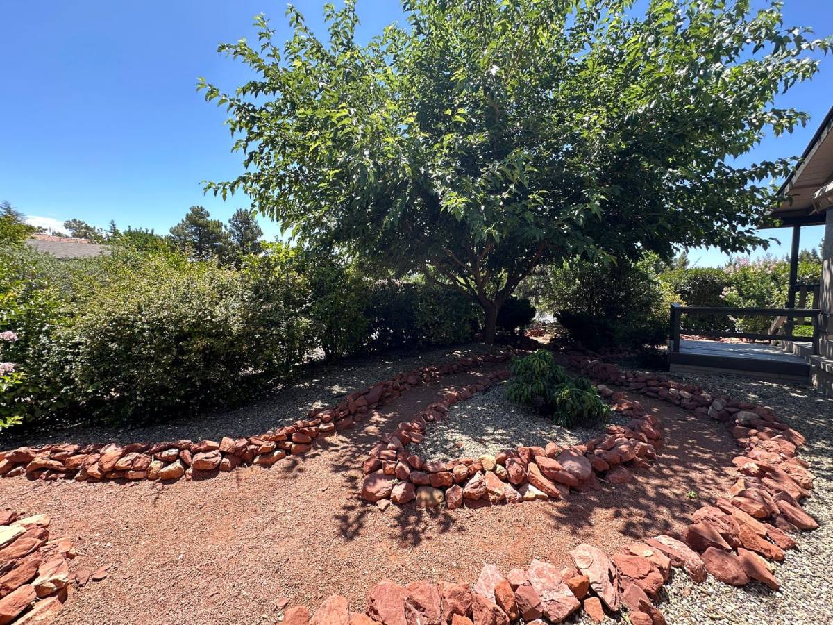 House for rent at 2510 Arrowhead Rd, Sedona, AZ 86336