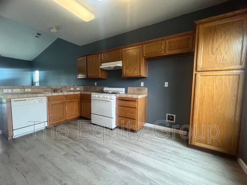 House for rent at 30743 Cottontail St, Visalia, CA 93291