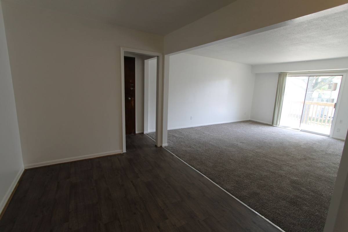 Apartment for rent at 3709 Harrison St, Bellevue, NE 68147