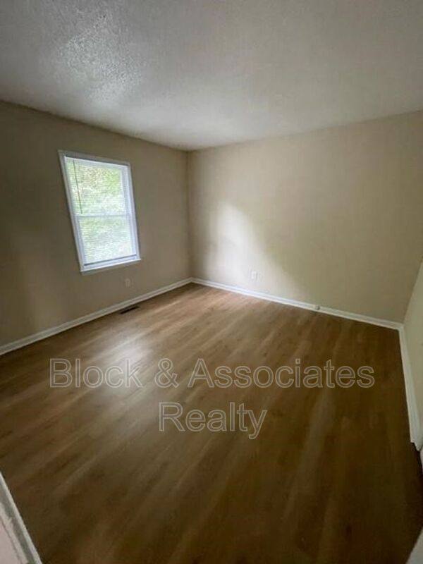 House for rent at 904 Glenwood Rd, Asheboro, NC 27203