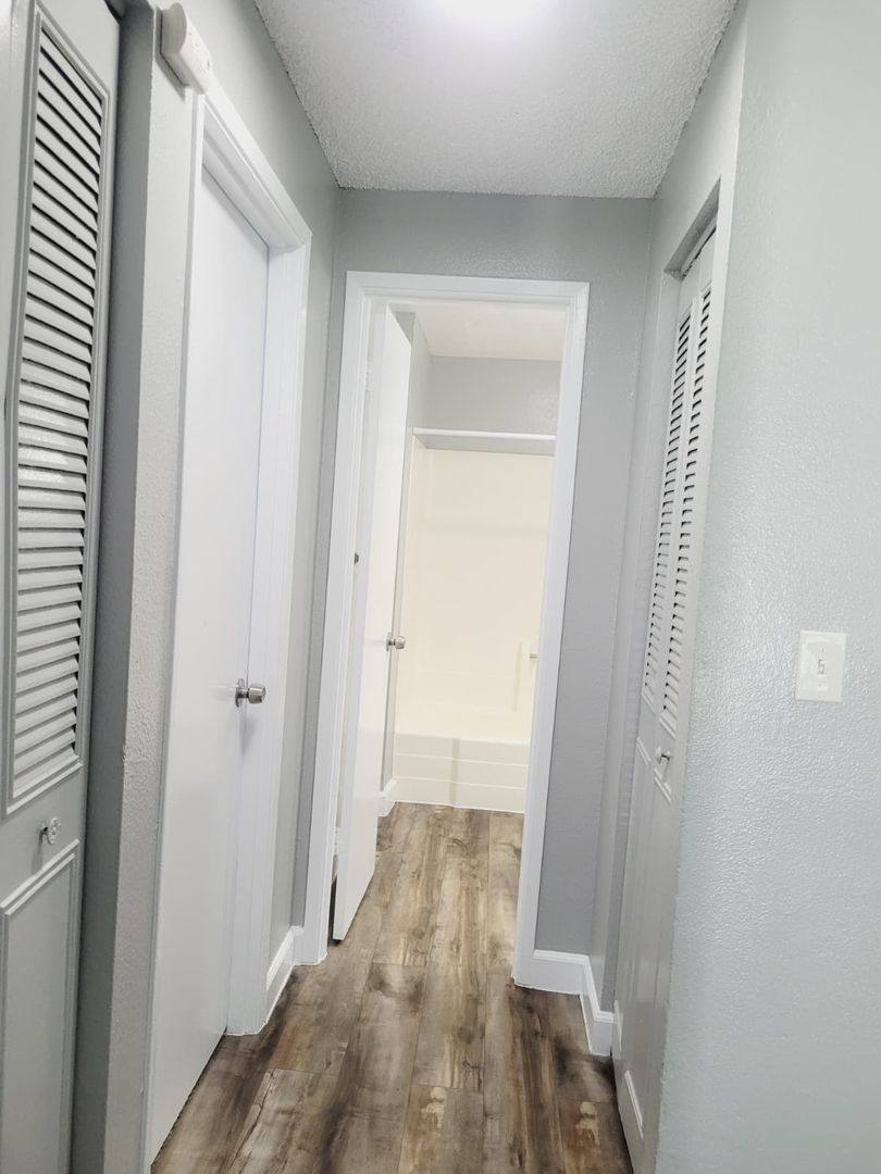 Apartment for rent at 505 S Olympia St, Kennewick, WA 99336