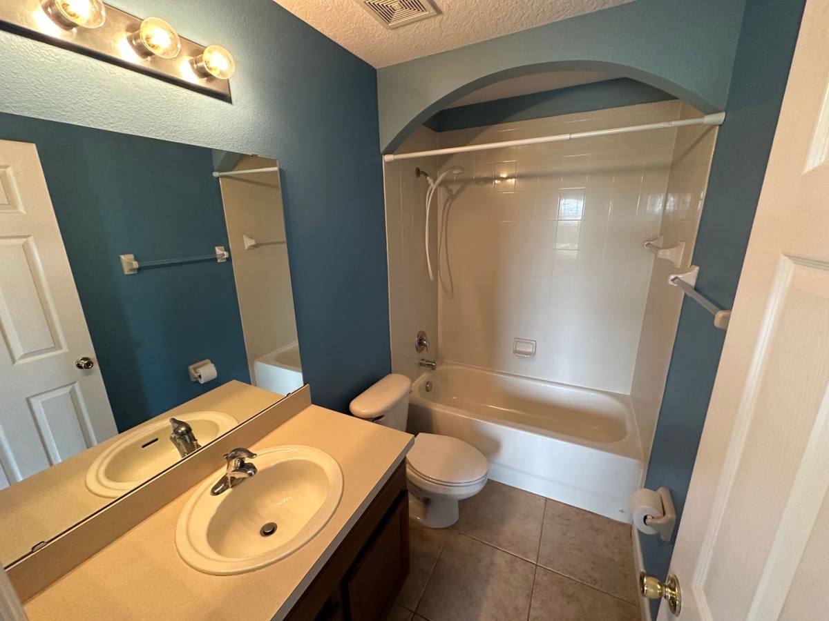 Townhouse for rent at 9118 Sabal Pine Way, Orlando, FL 32832