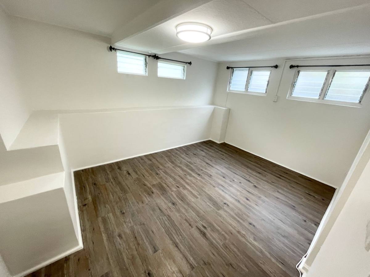 Apartment for rent at 2355 Orchid St, Honolulu, HI 96816