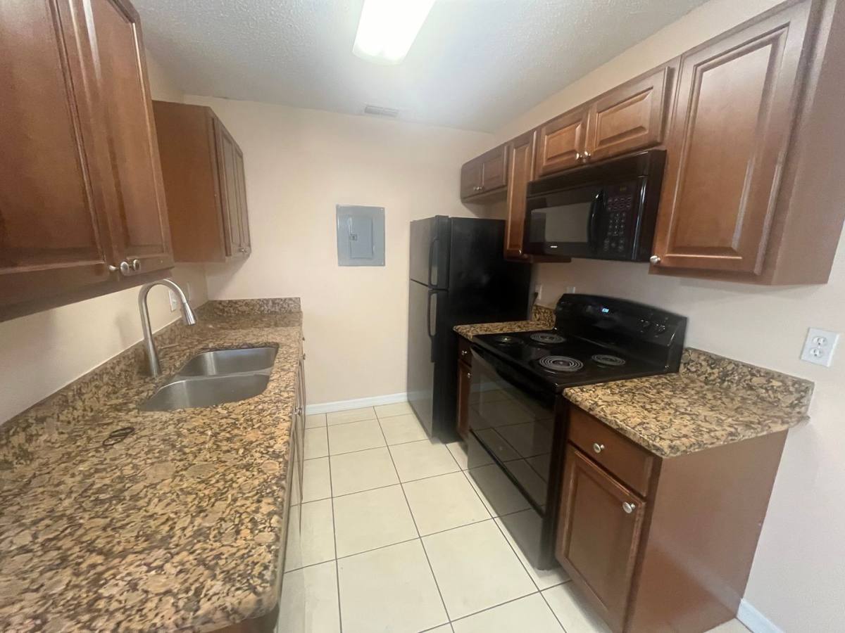 Condo for rent at 2597 Grassy Point Dr #203, Lake Mary, FL 32746