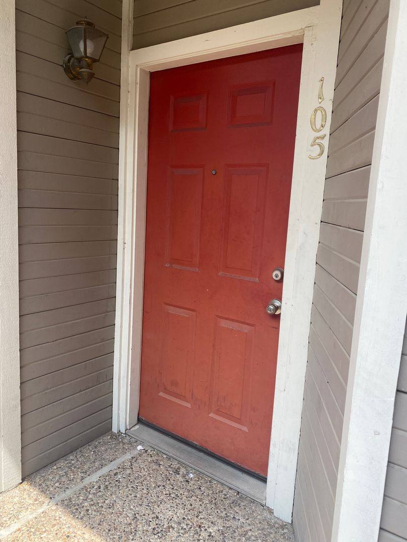 Condo for rent at 915 W 23rd #105, Austin, TX 78705