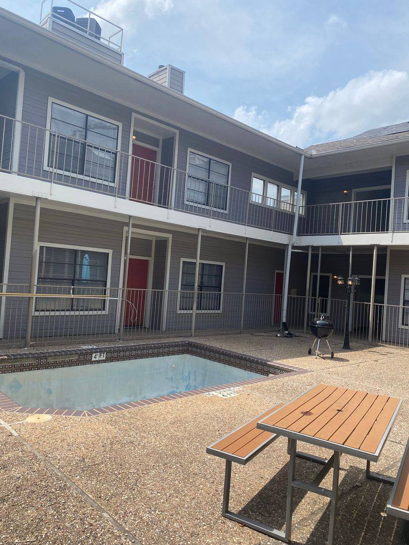 Condo for rent at 915 W 23rd #105, Austin, TX 78705