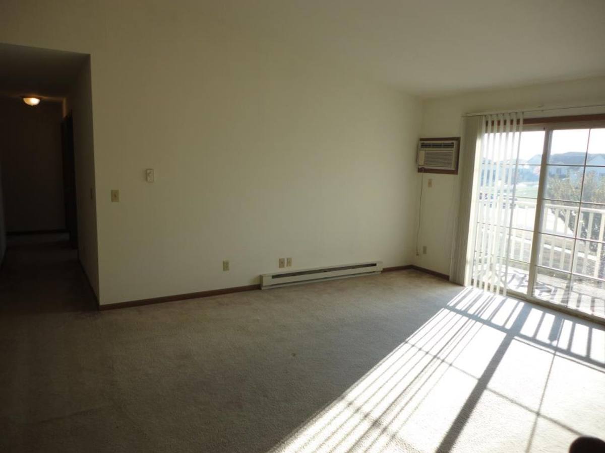 Townhouse for rent at 50, 68 S Mountain Dr, Mayville, WI 53050