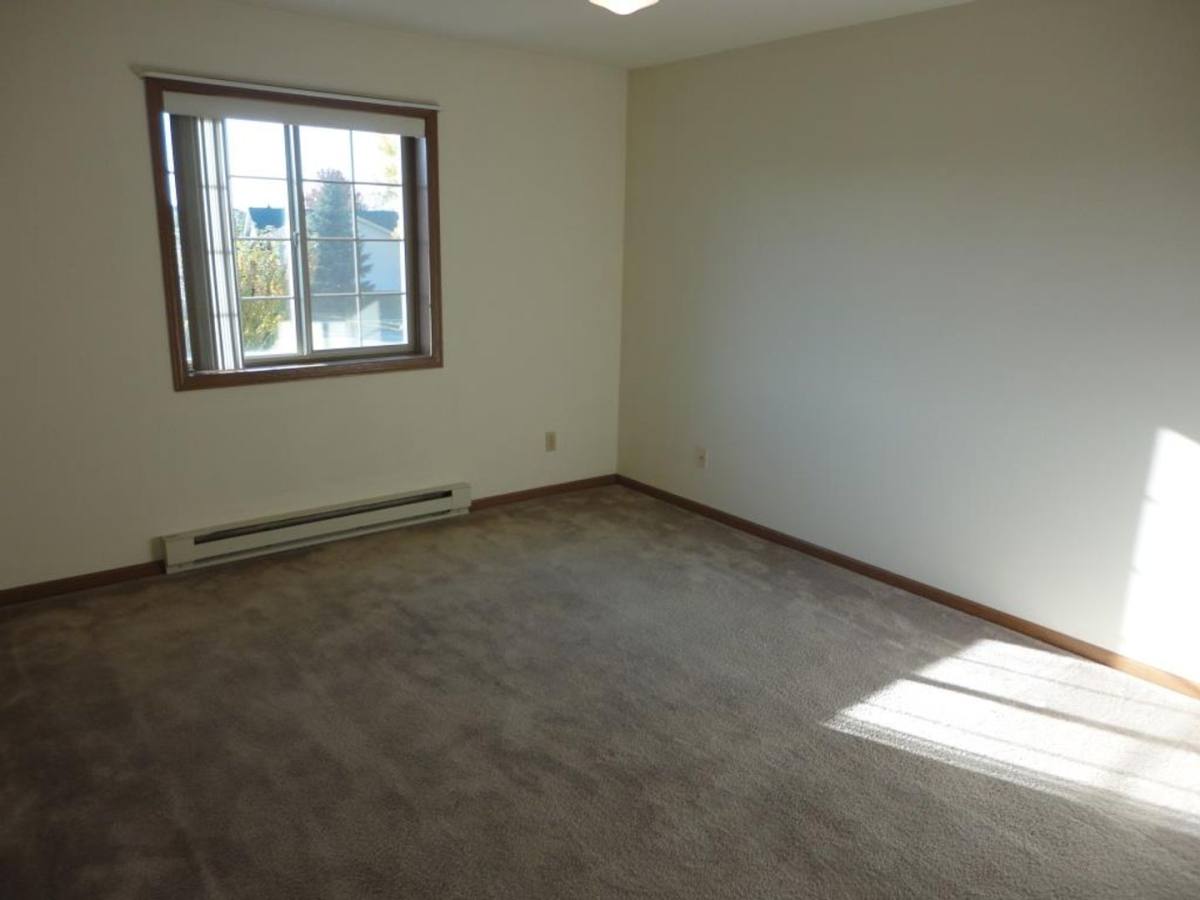 Townhouse for rent at 50, 68 S Mountain Dr, Mayville, WI 53050