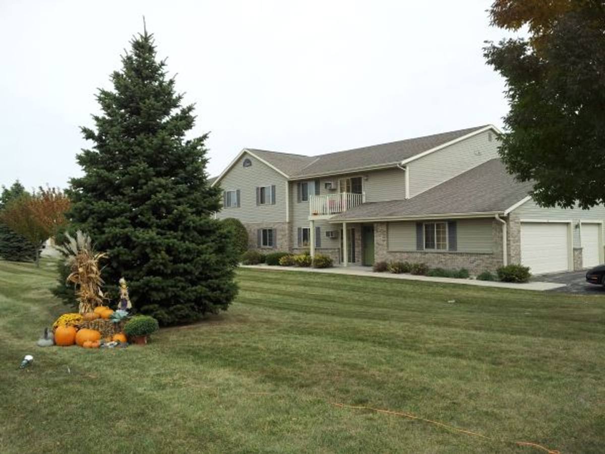 Townhouse for rent at 50, 68 S Mountain Dr, Mayville, WI 53050